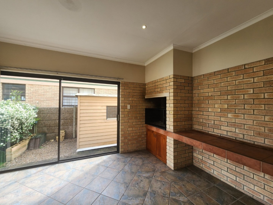3 Bedroom Property for Sale in Heather Park Western Cape